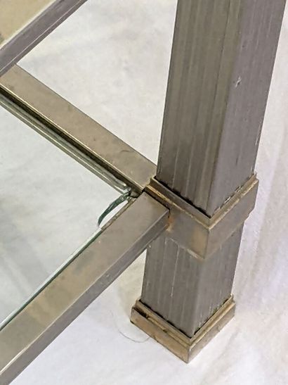 PIERRE VANDEL
Table basse en métal argenté...