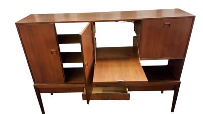 Enfilade sur piétement en stratifié chêne,...