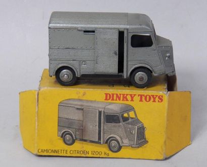 DINKY TOYS
Réf 25C - Camionnette Citroen...