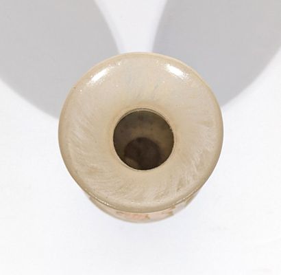 LE VERRE FRANCAIS (Attribué à)
Vase fuselé...
