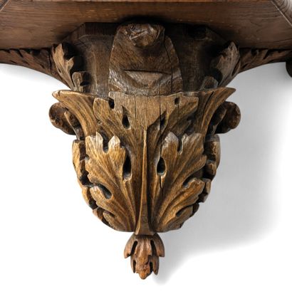 CONSOLE D'APPLIQUE en chêne sculpté d'un...