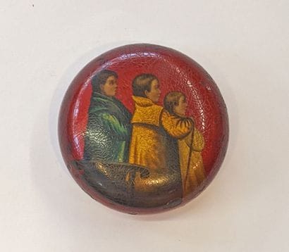 REUNION de trois boîtes : 
- BOITE ronde...