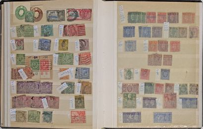 Ensemble de timbres du monde dont par la...