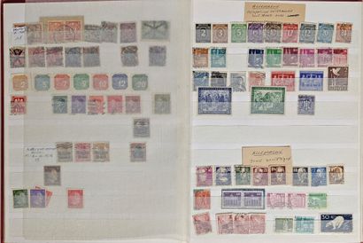 Ensemble de timbres du monde dont par la...