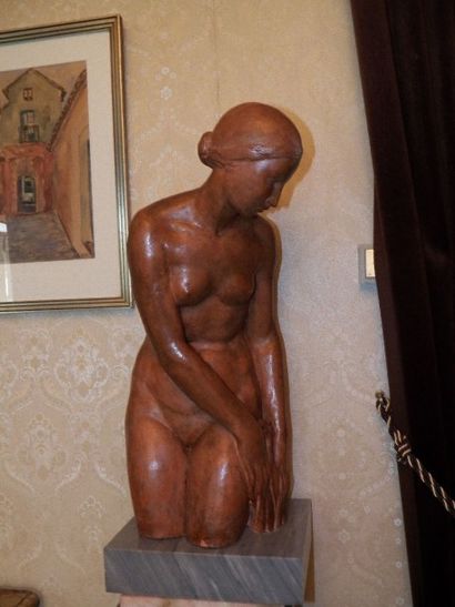Gilbert PRIVAT : Etude de nue en terre cuite...