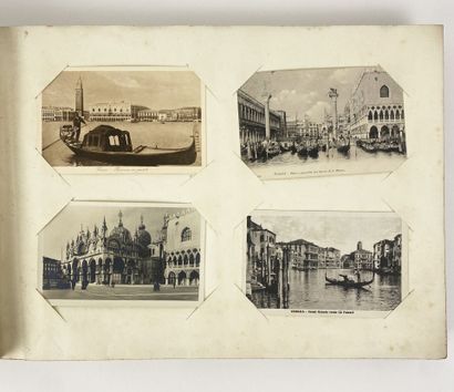 ALBUM DE CARTES POSTALES
Ensemble d'environs...
