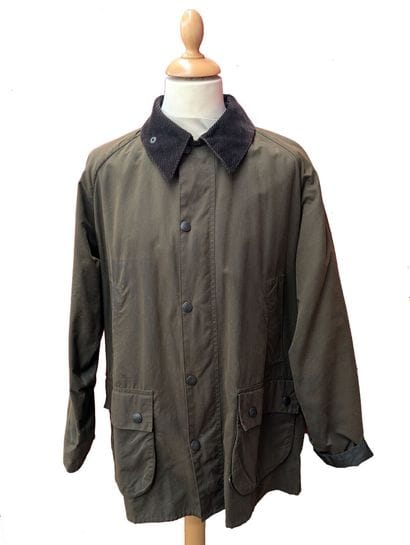 BARBOUR
Veste en coton ciré olive modèle...