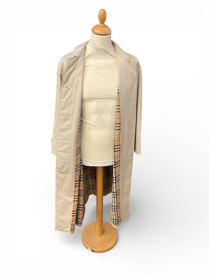 BURBERRY
Trench paletot en gabardine de coton...