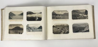ALBUM DE CARTES POSTALES
Ensemble d'environs...