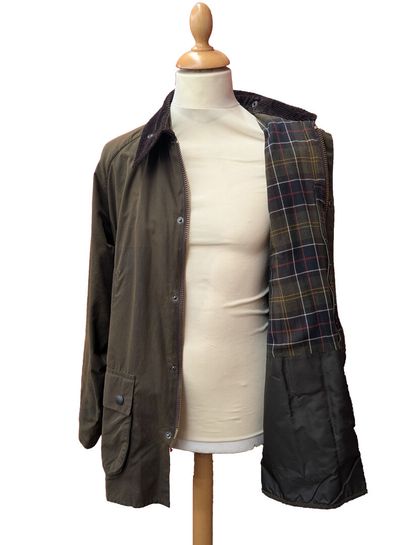 BARBOUR
Veste en coton ciré olive modèle...