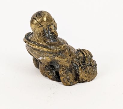 THAILANDE, XXe siècle
BOUDDHA accroupi en...