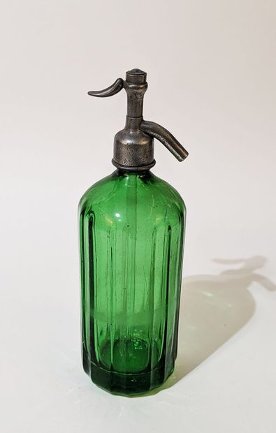 SIPHON à eau de Seltz en verre vert à panse...