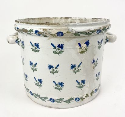Grand CACHE-POT en faïence blanche à décor...
