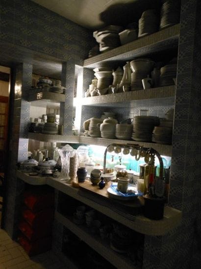 Succession Mme E… 
Bibelots, Mobilier rustique...
