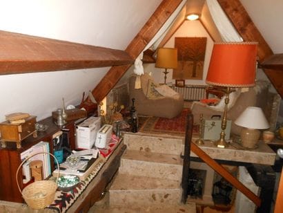 Succession Mme E… 
Bibelots, Mobilier rustique...