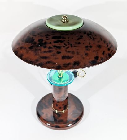 TUV
Lampe de bureau en métal motif panthère...
