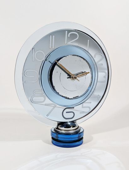 PENDULE ronde en verre et miroir bleuté,...