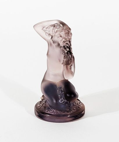 LALIQUE FRANCE
Sujet en cristal moulé pressé...