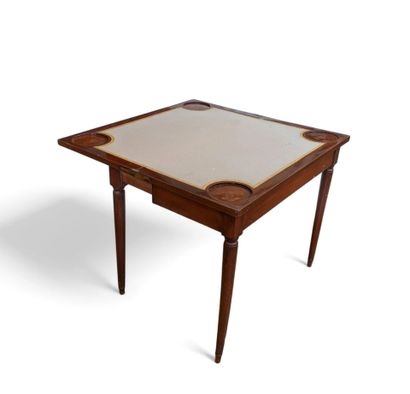 TABLE À JEU à plateau dit portefeuille en...