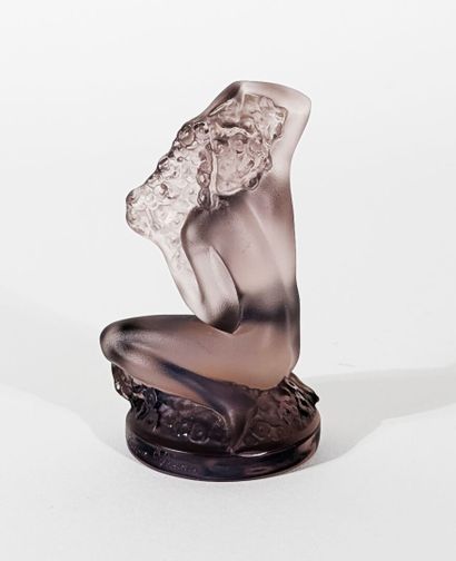 LALIQUE FRANCE
Sujet en cristal moulé pressé...