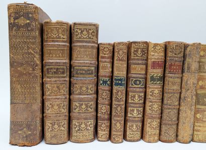 Ensemble d'une quarantaine d'ouvrages anciens...
