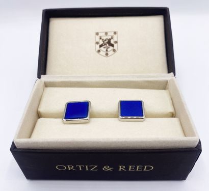ORTIZ & REED
Pair of cufflinks made of silver...