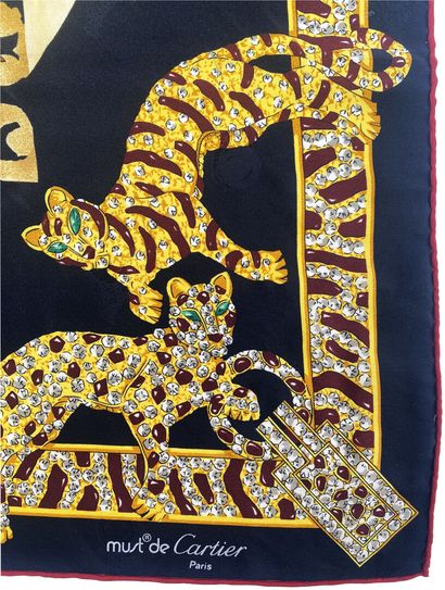 Must de CARTIER
Silk square with a Savannah...