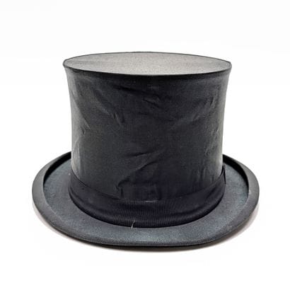 MOREAUX-CHAPAUS
Black top hat. 
In its original...