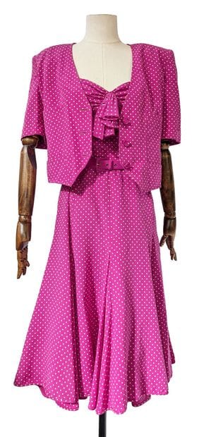 VALENTINO Boutique
Strapless dress with a...