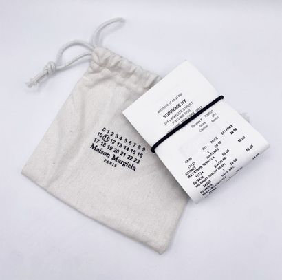 MAISON MARGIELA X SUPREME, Line 6. 
Foldable...