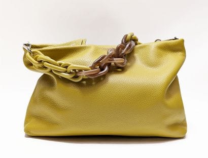 GIANNI CHIARINI
Pistachio-colored grained...