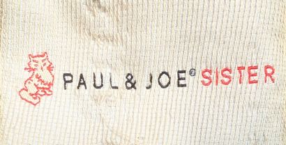PAUL & JOE SISTER
Black mid-length quilted...