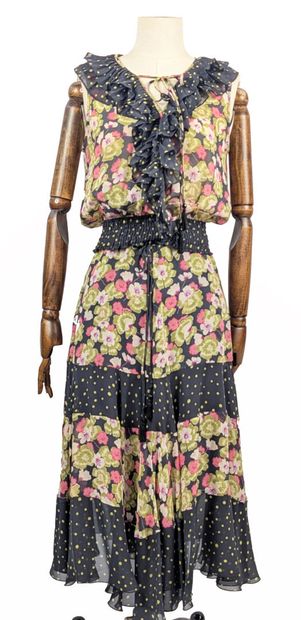 MAX MARA
Two-piece set in silk printed with...