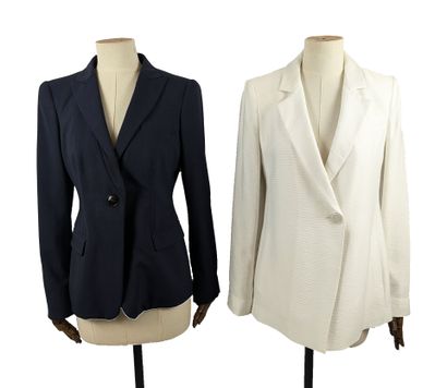 ARMANI - Collezioni
SET of 2 blazer jackets:
-...