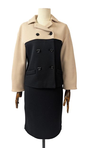 iBLUES (Max Mara)
Two-piece set: 
- Textured...