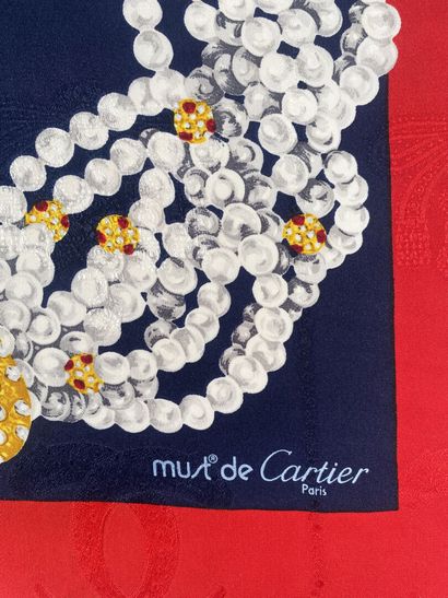 Must de CARTIER
Silk square with a jewelry-inspired...