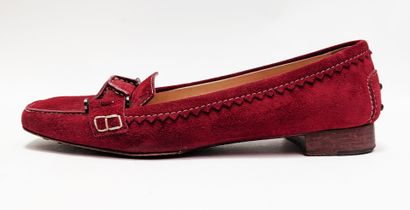 TOD'S
Set of two pairs of shoes: red loafers...