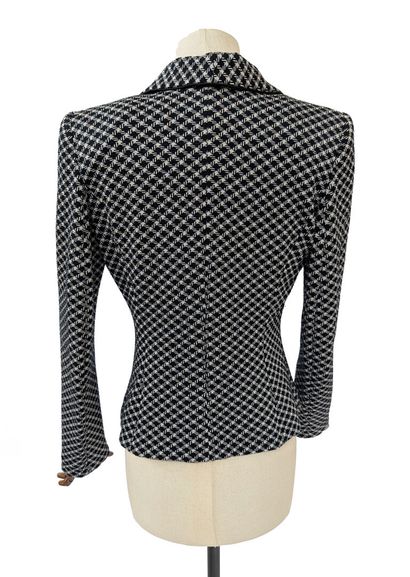 ARMANI - Collezioni
Fitted vest jacket in...