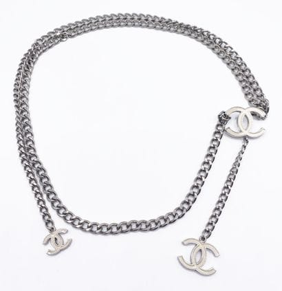 CHANEL - 2007 Collection
Silver plated metal...
