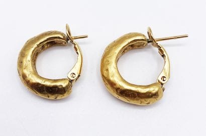 AGATHA
Pair of gold-plated metal earrings.
Stamped...