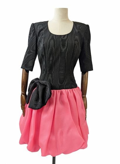 NARAKAS Paris
Two-tone cocktail dress in...
