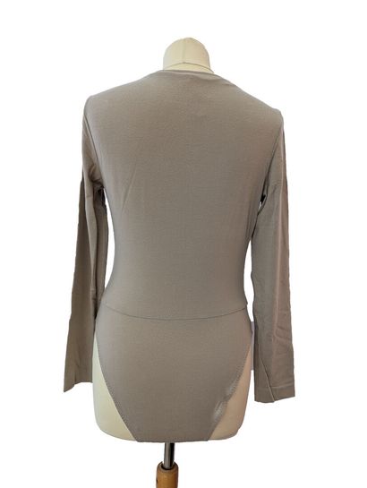 MAX MARA
Beige Lycra bodysuit with long sleeves...