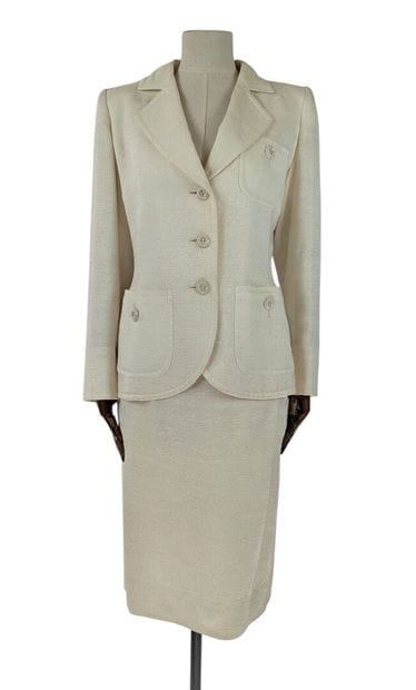 YVES SAINT LAURENT - Rive Gauche
White two-piece...