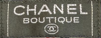 CHANEL - Boutique
Navy blue straight-cut...