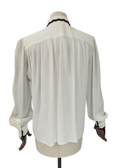 SCHERRER - Boutique
White blouse with black...