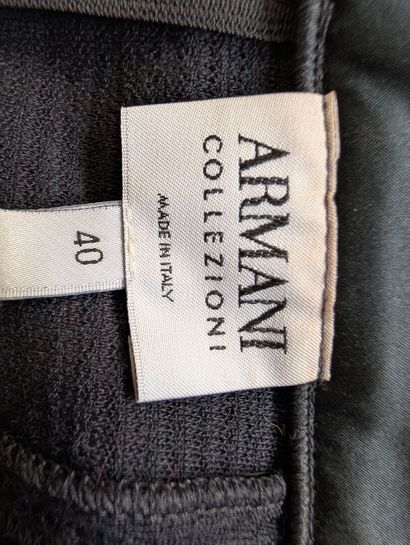 ARMANI - Collezioni
Black wool skirt with...