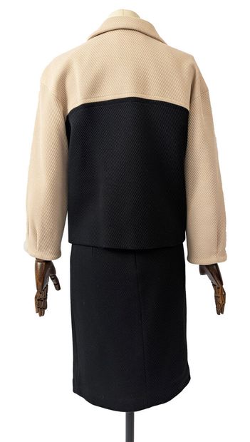 iBLUES (Max Mara)
Two-piece set: 
- Textured...
