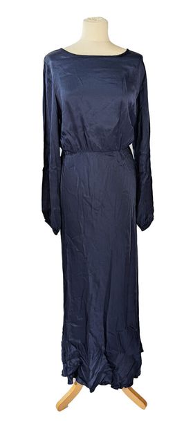 LAUREN VIDAL
Navy blue evening dress, round...