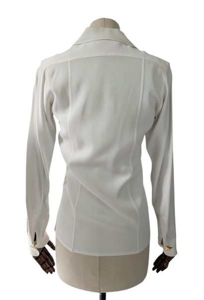YVES SAINT LAURENT - Rive Gauche
White shirt,...