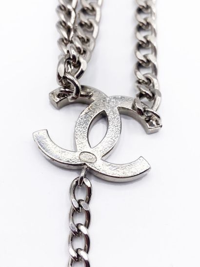 CHANEL - 2007 Collection
Silver plated metal...